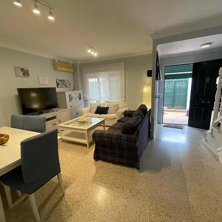 Sunny Semidetached Private House 10min From Center * Montequinto